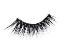 Load image into Gallery viewer, Ebin New York &quot;COURTNEY&quot; Doll Cat 25mm 3D Lashes
