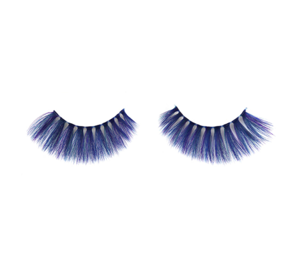  Blue faux mink 3D thick and wispy lash extension.